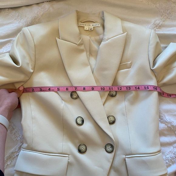 Veronica Beard Miller Dickey Faux Leather Jacket Blazer in Ecru - Size 2 - Picture 14 of 16